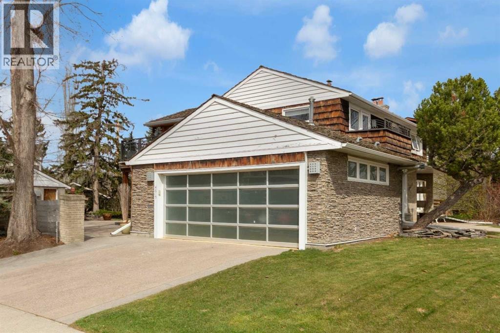 4615 14A Street SW — photo 31