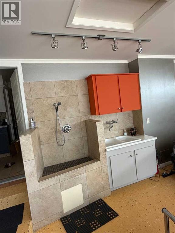 4615 14A Street SW — photo 30