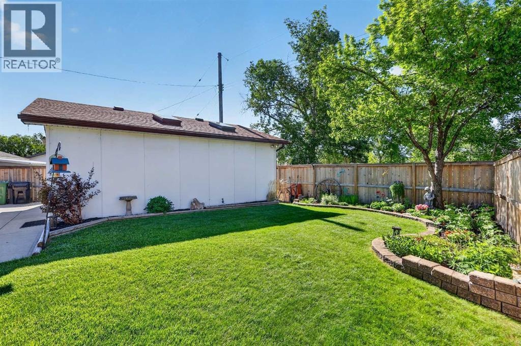 152 Maddock Way NE — photo 45