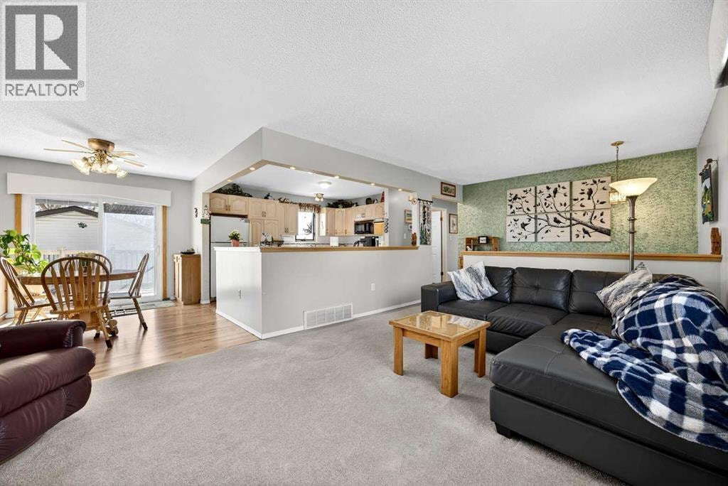 152 Maddock Way NE — photo 8