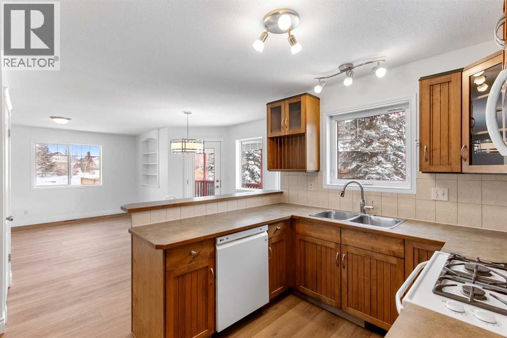 763 Stonehaven Drive — photo 15