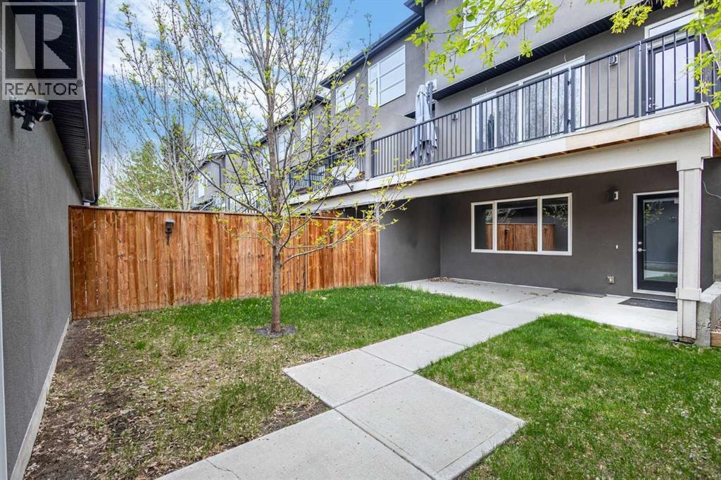 4905 21 Avenue NW — photo 42