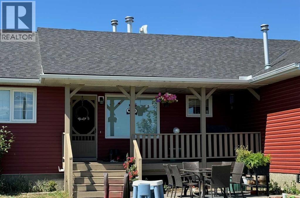 272187 Township Road 240 — photo 9