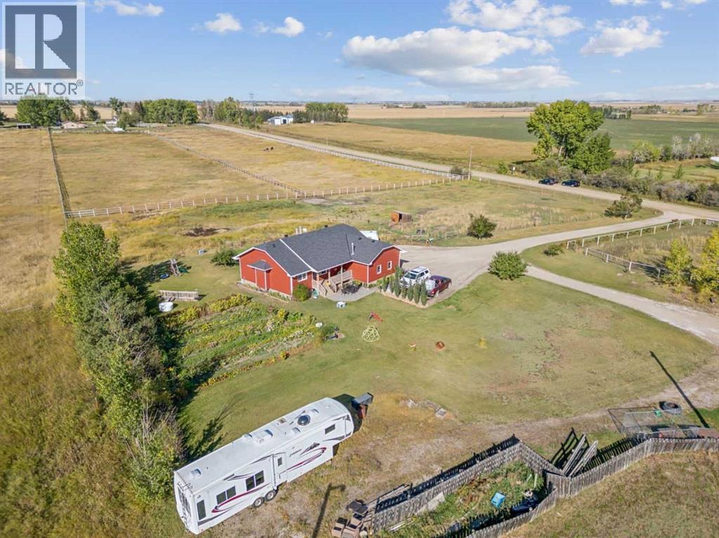 272187 Township Road 240 — photo 48