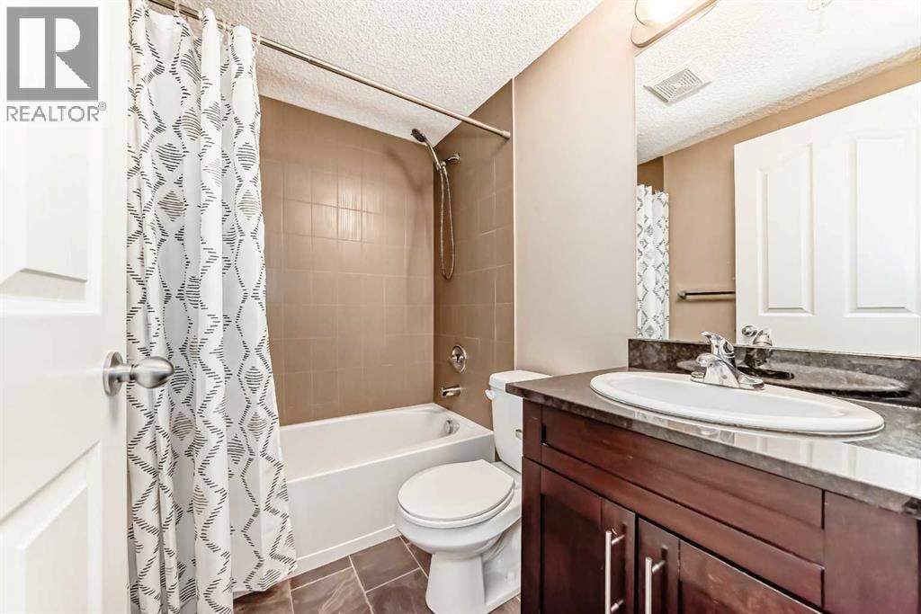 4304, 403 Mackenzie Way SW — photo 14