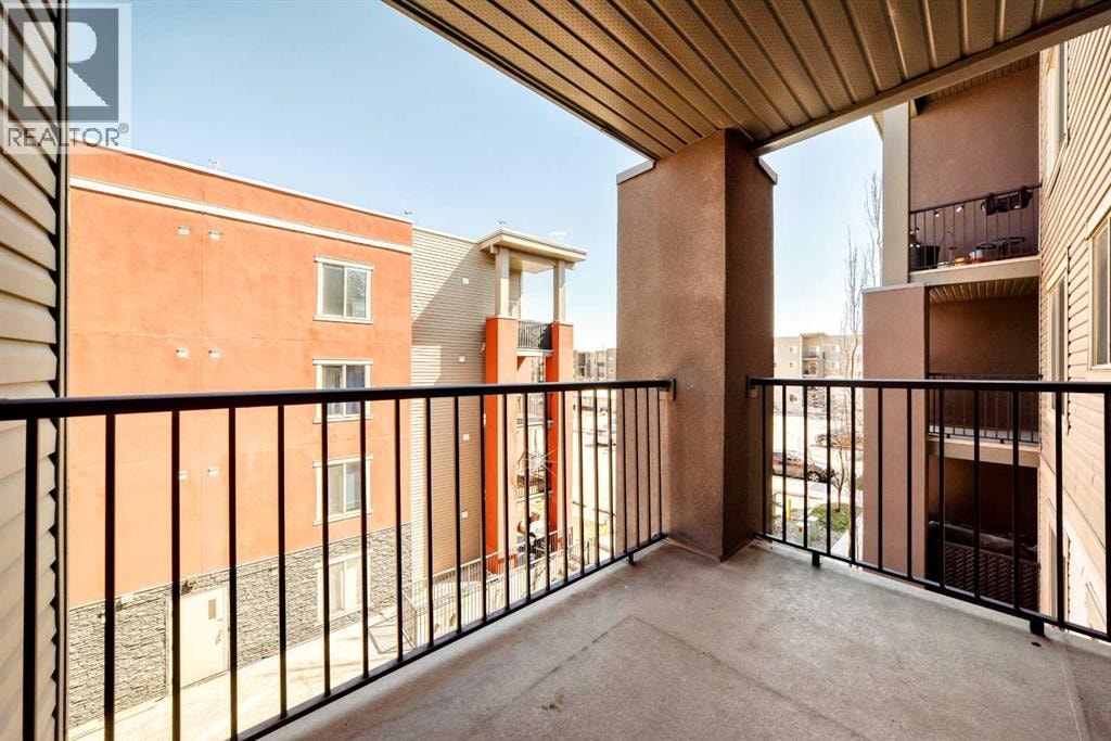 4304, 403 Mackenzie Way SW — photo 16