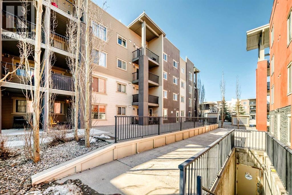 4304, 403 Mackenzie Way SW — photo 34