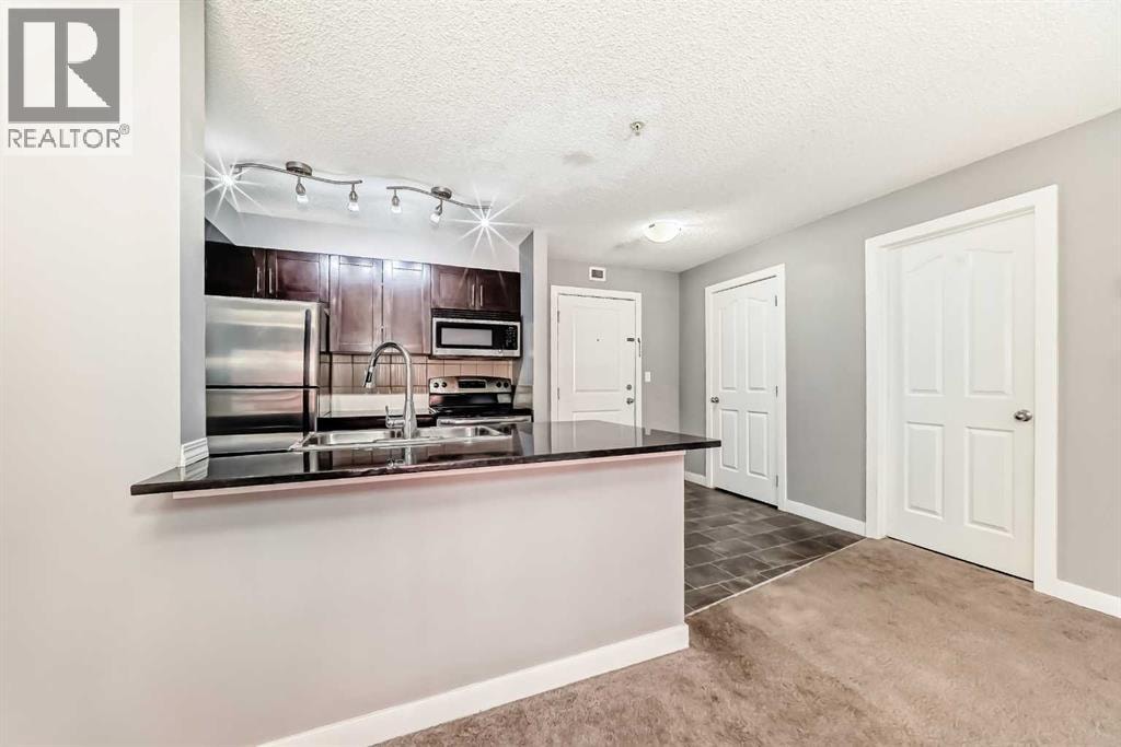 4304, 403 Mackenzie Way SW — photo 5