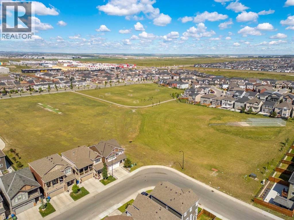 2318, 395 Skyview Parkway NE — photo 34