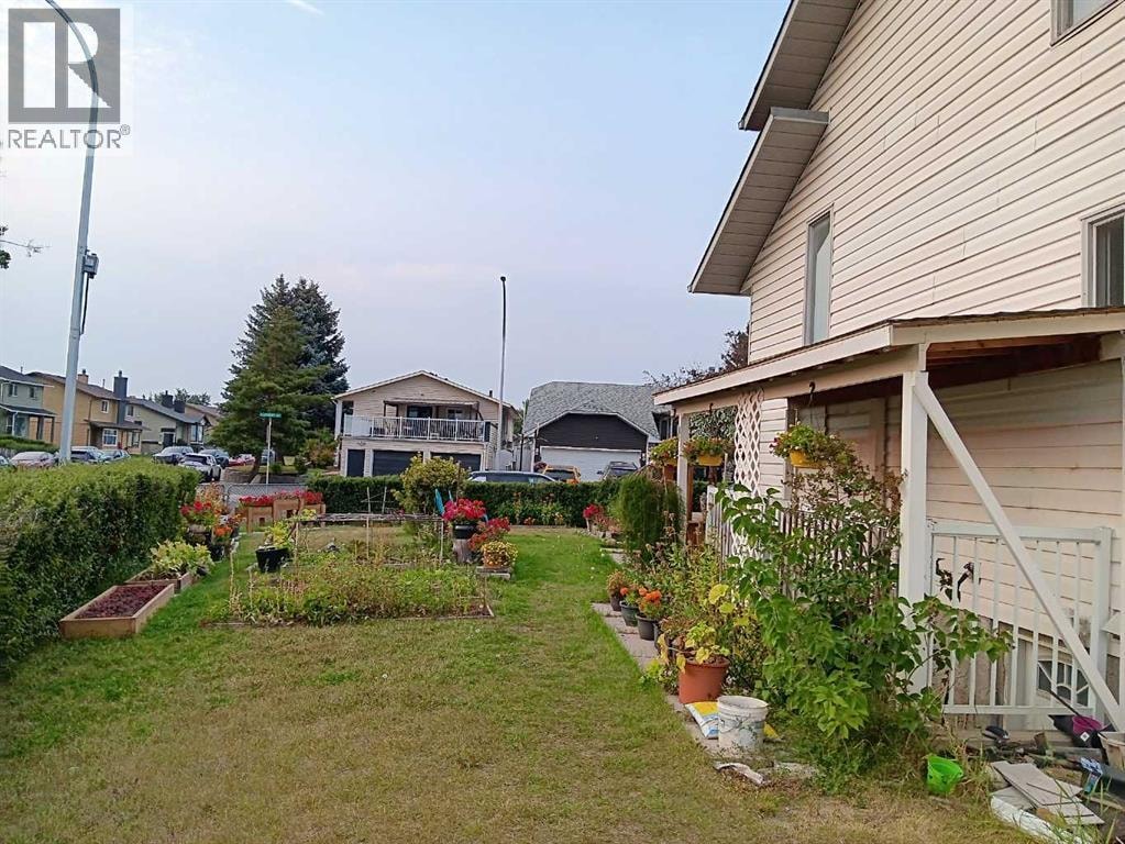 4 Fallingworth Bay NE — photo 47