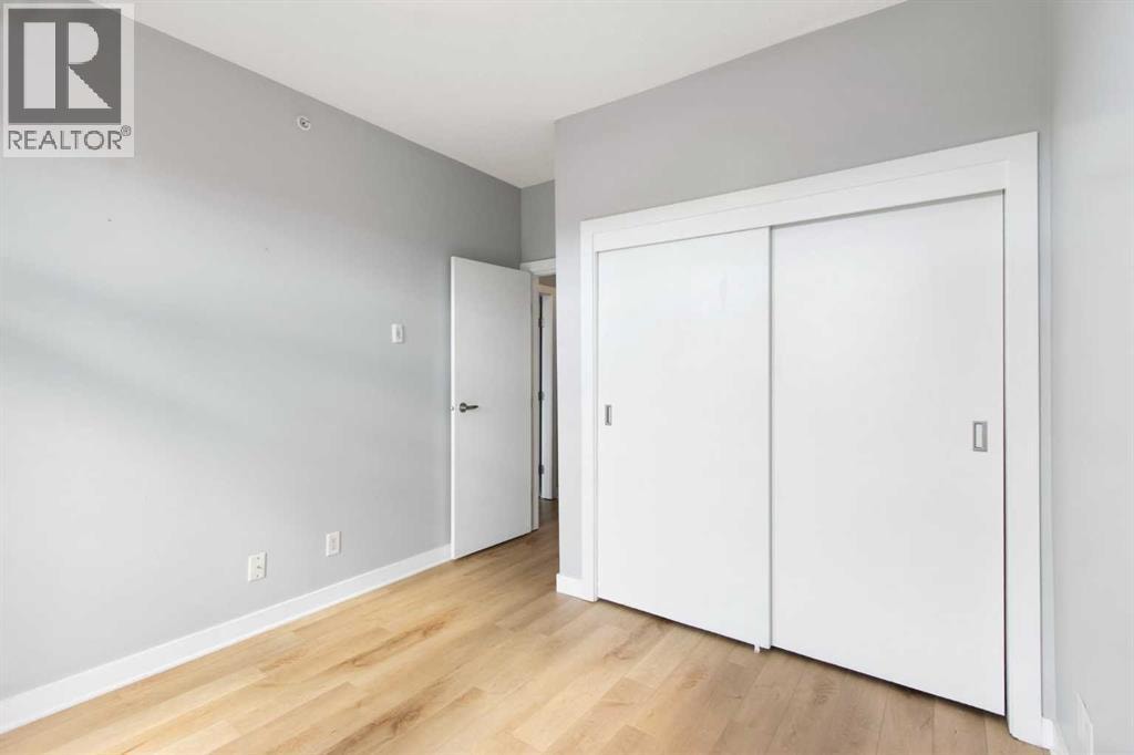 303, 2307 14 Street SW — photo 28