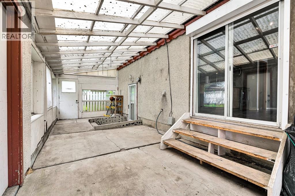 3156 Blakiston Drive NW — photo 32