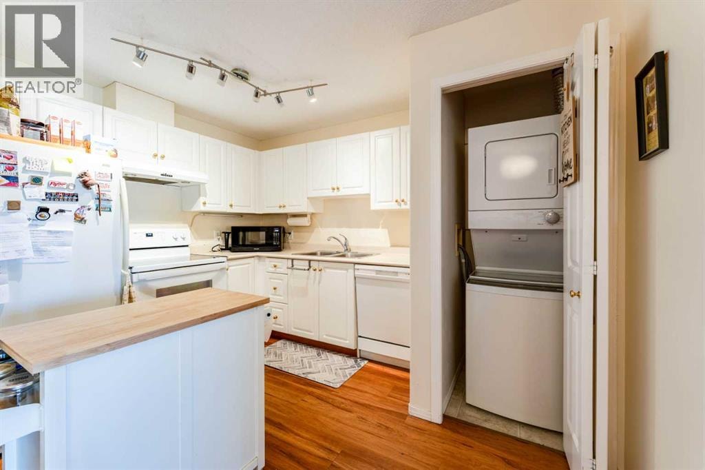 415, 5000 Somervale Court SW — photo 5