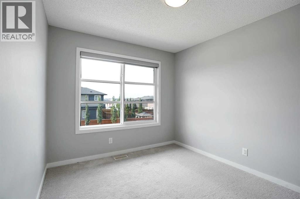 186 Carringvue Park NW — photo 32