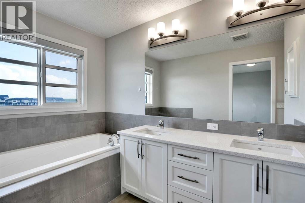 186 Carringvue Park NW — photo 12