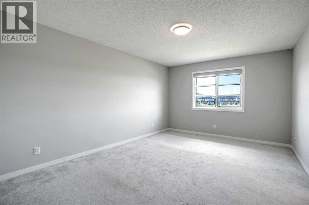 186 Carringvue Park NW — photo 37