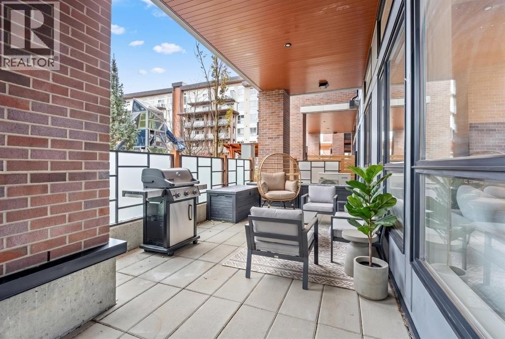 124 Mahogany Centre SE — photo 11