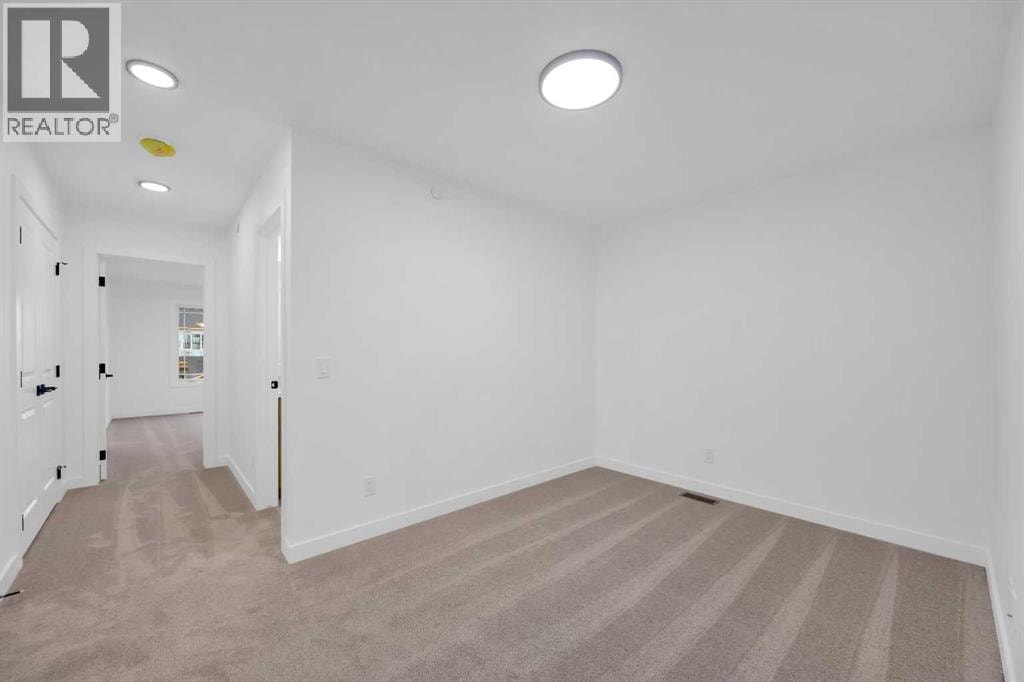 45 Hotchkiss Gardens SE — photo 27