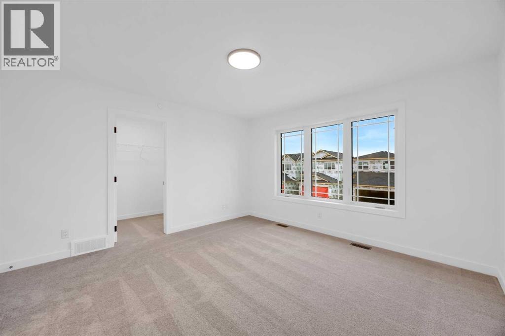 45 Hotchkiss Gardens SE — photo 29
