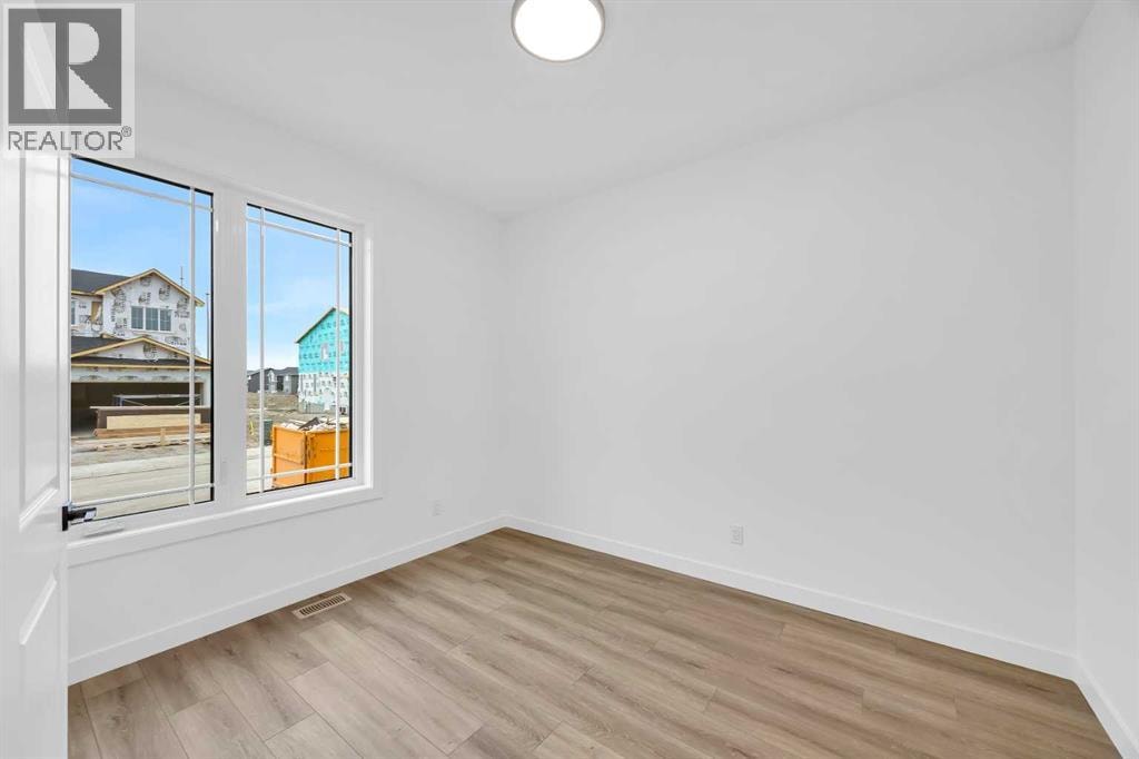 45 Hotchkiss Gardens SE — photo 5