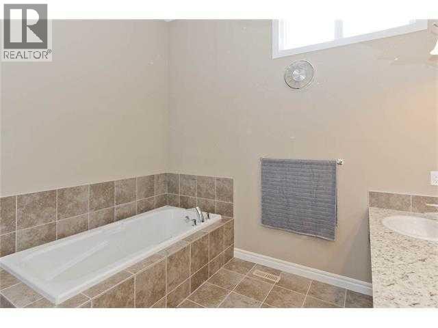 46 Mahogany Passage SE — photo 29