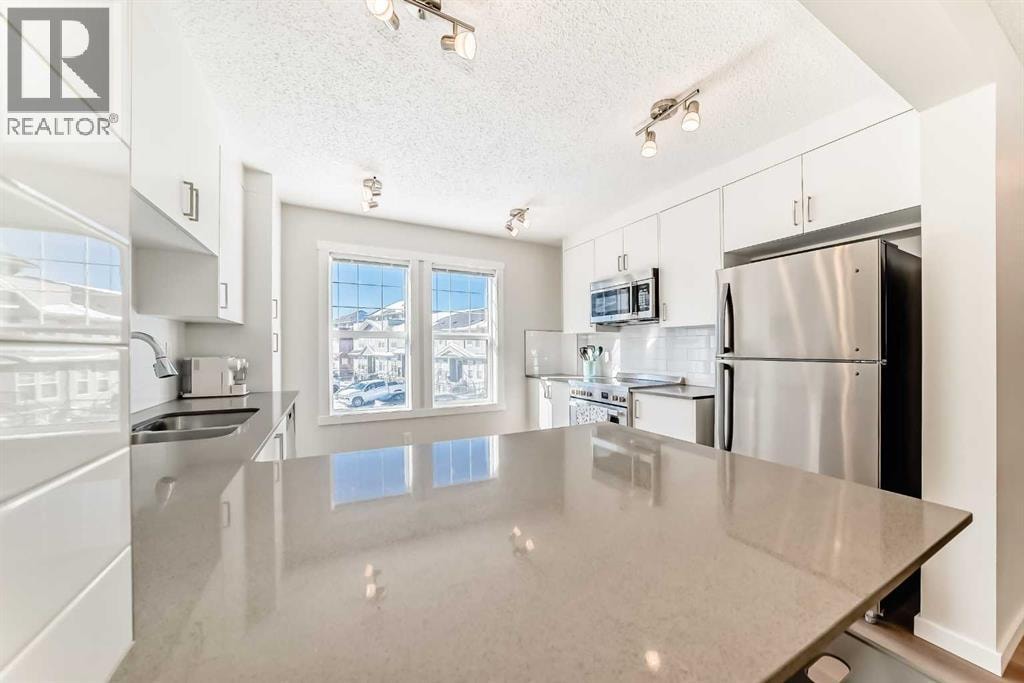 272 Cranbrook Square SE — photo 12