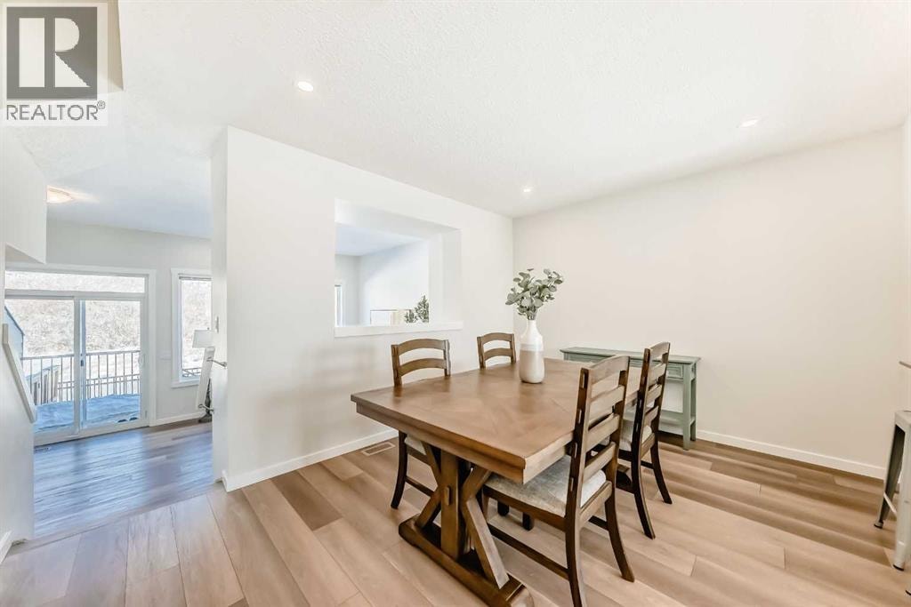 272 Cranbrook Square SE — photo 13