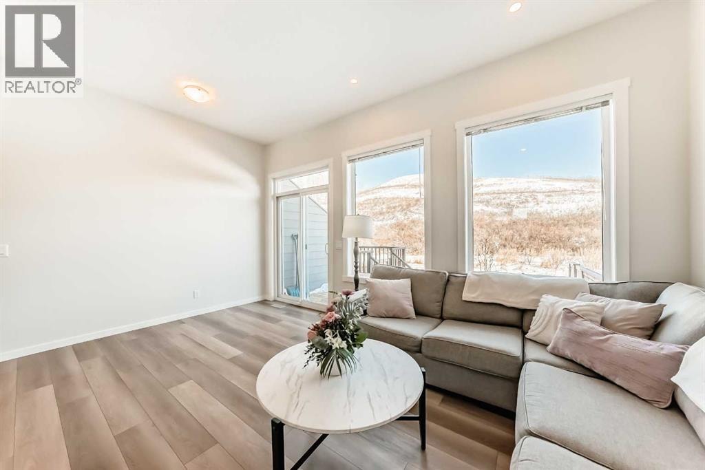 272 Cranbrook Square SE — photo 15