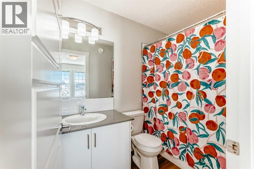 272 Cranbrook Square SE — photo 28