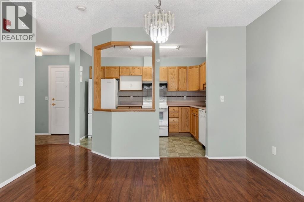 314, 2314 Sienna Park Green SW — photo 10