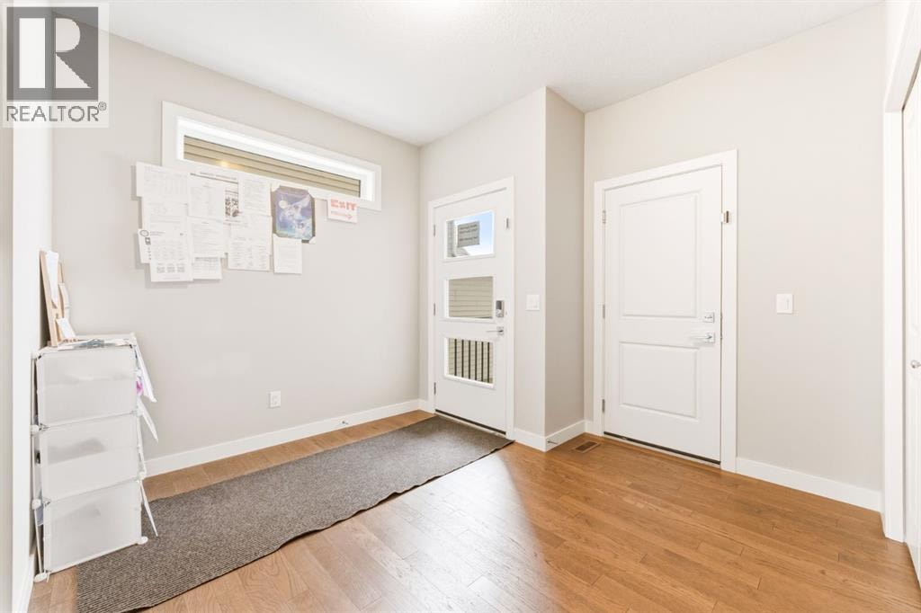 14 Belvedere Point SE — photo 3