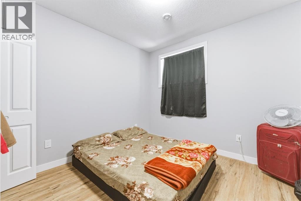 14 Belvedere Point SE — photo 33