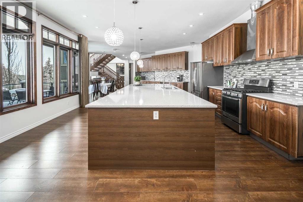 5 Elveden Point SW — photo 8