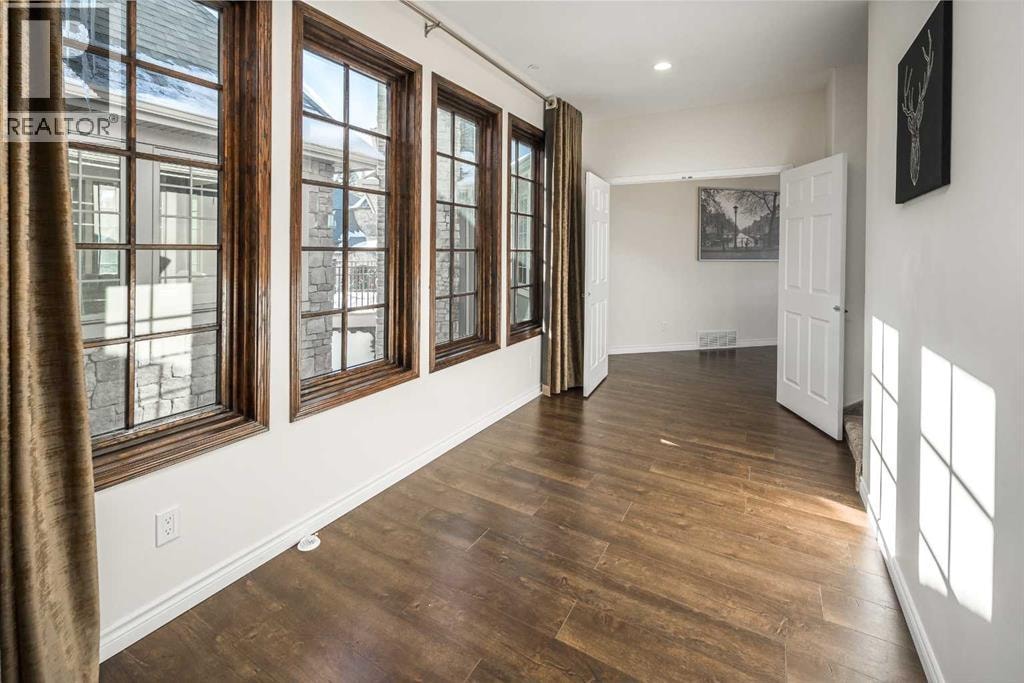 5 Elveden Point SW — photo 25