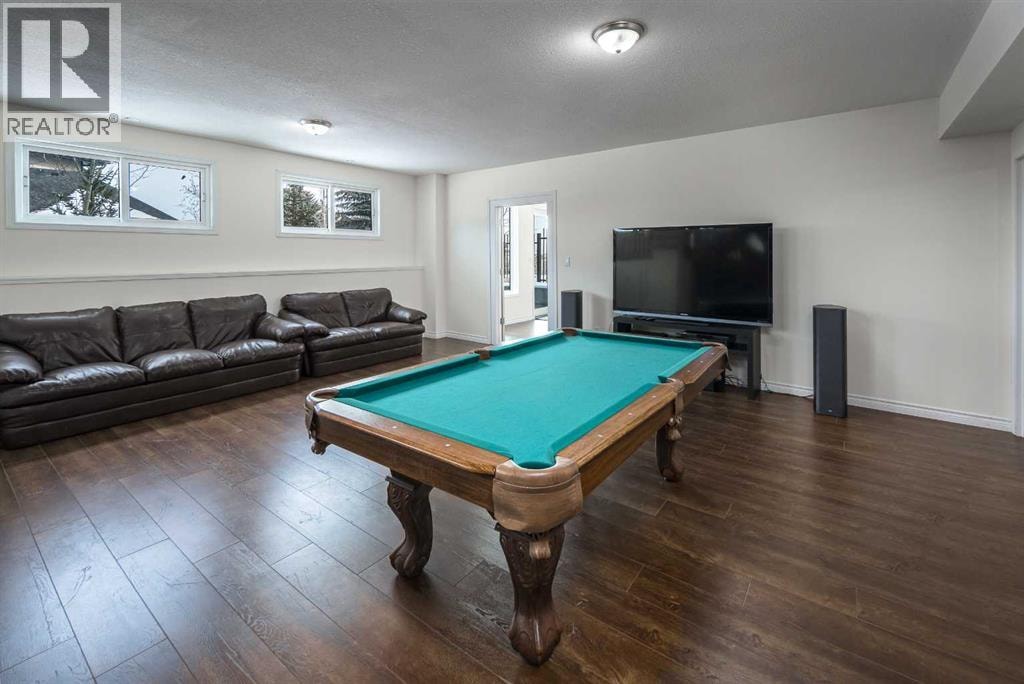 5 Elveden Point SW — photo 44