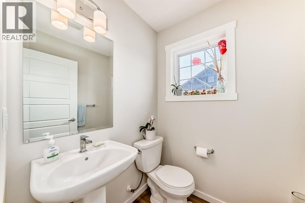 206 Cranbrook Square SE — photo 17