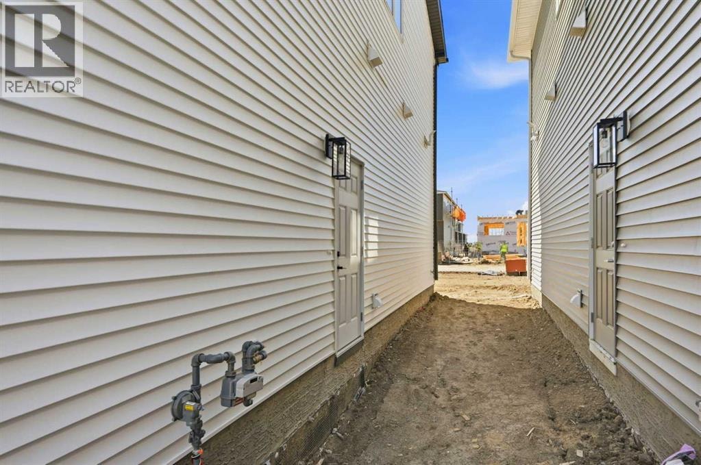 8557 Huxbury Drive — photo 47