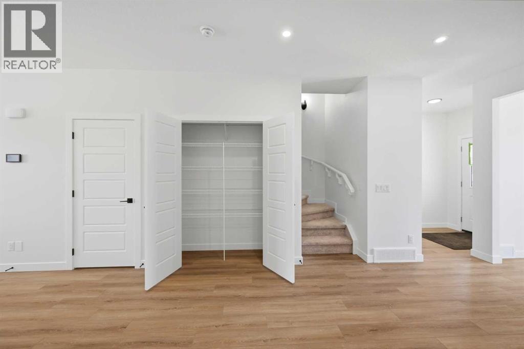 8557 Huxbury Drive — photo 17