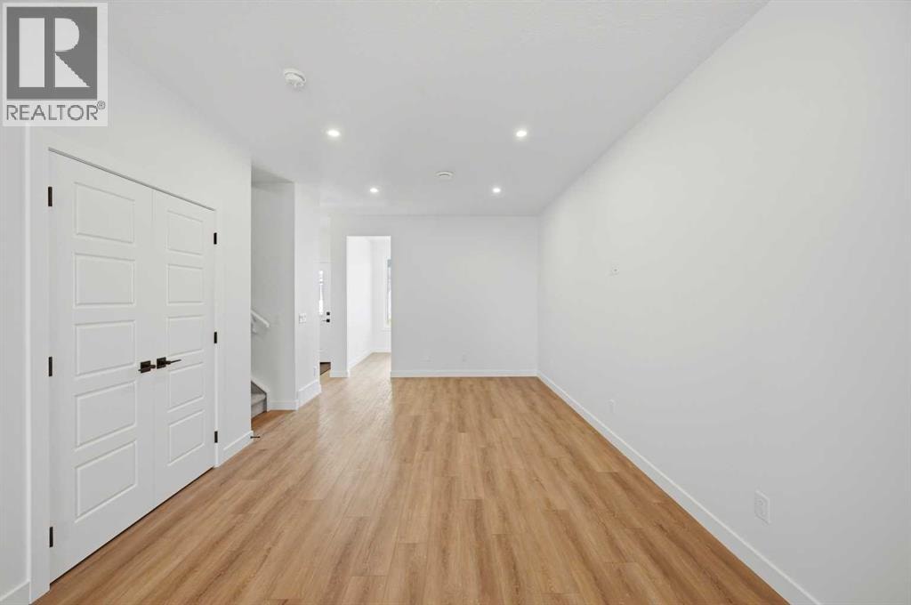 8557 Huxbury Drive — photo 16