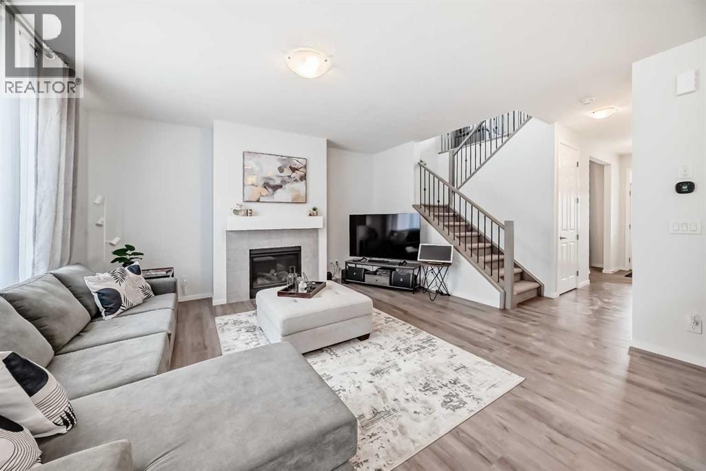 26 Carringwood Street NW — photo 5