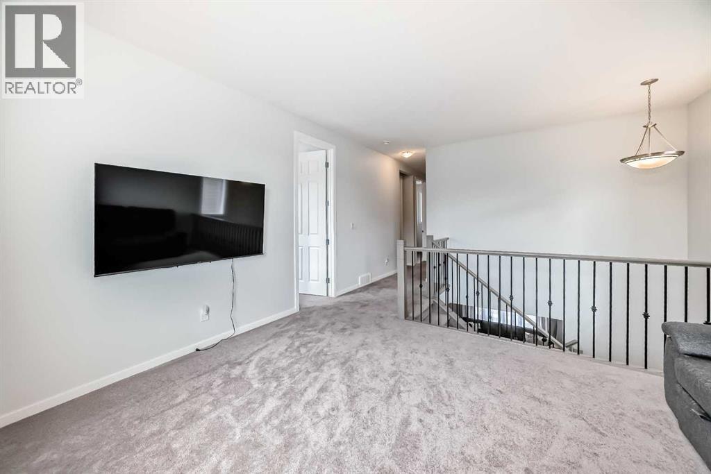 26 Carringwood Street NW — photo 21