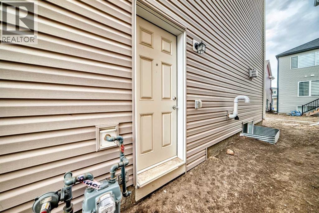 26 Carringwood Street NW — photo 34
