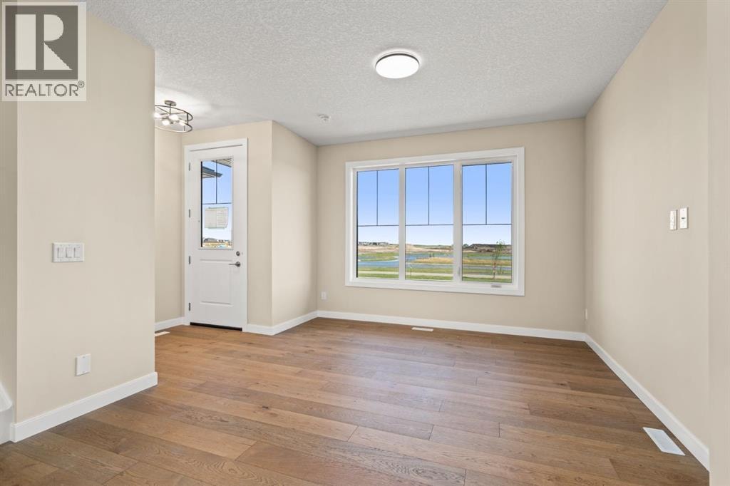 640 Sora Boulevard SE — photo 2