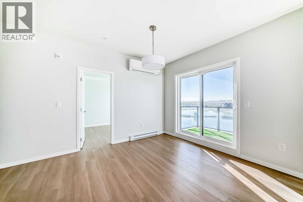 1305, 42 Cranbrook Gardens SE — photo 17