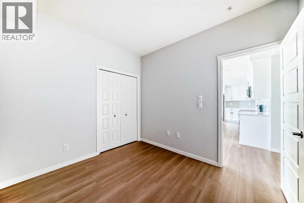 1305, 42 Cranbrook Gardens SE — photo 34