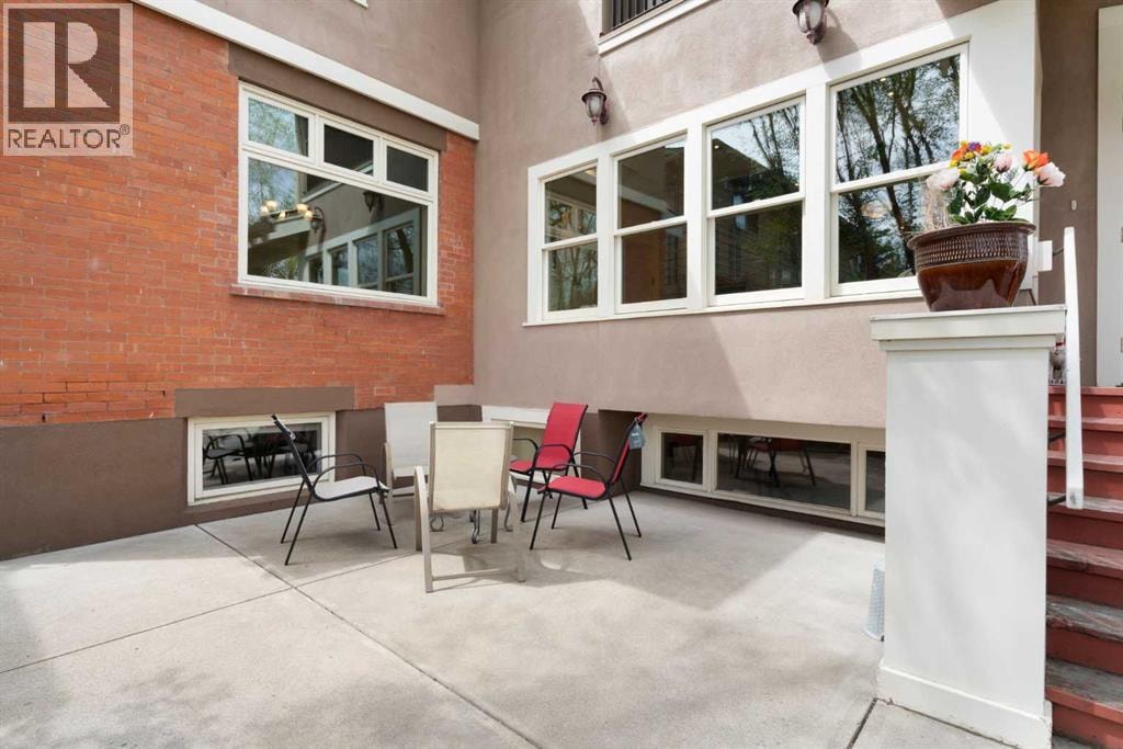 342 Superior Avenue SW — photo 43