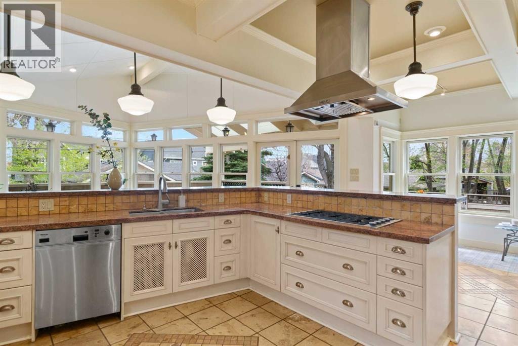 342 Superior Avenue SW — photo 14
