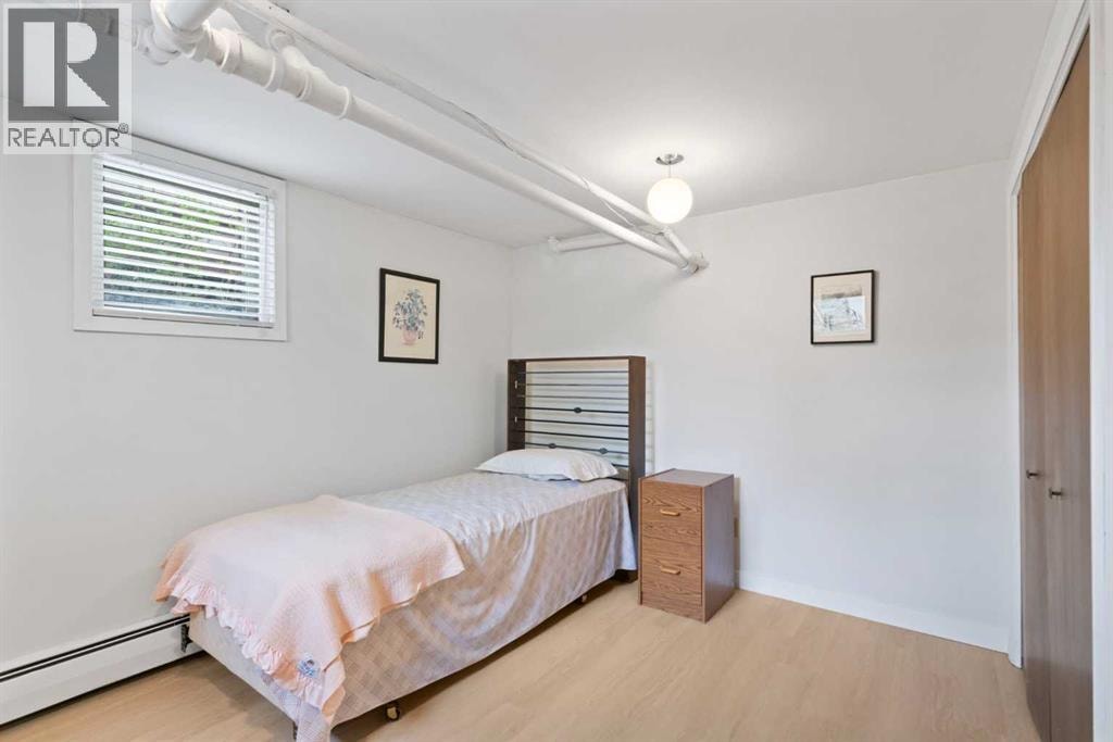342 Superior Avenue SW — photo 38