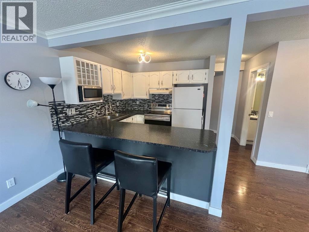 123 Country Hills Villas NW — photo 10