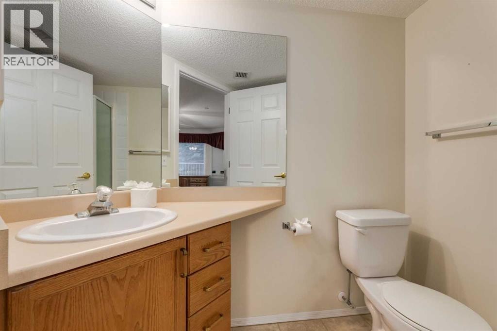 3204, 3204 Sienna Park Green SW — photo 22